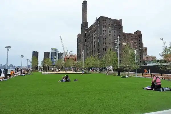SKATE at Domino Park, Williamsburg