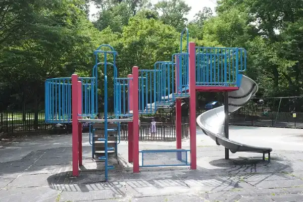 Vinmont Veteran Park Playground, Riverdale