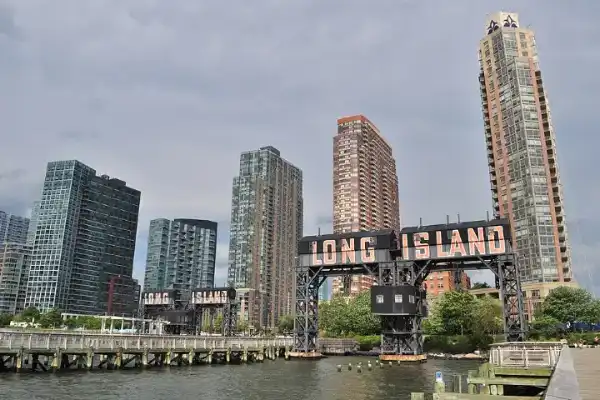 Gantry Plaza State Park, Long Island City