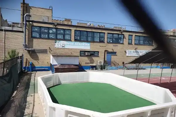 Shorefront Y – Lenny Krayzelburg SwimRight Academy, Brighton Beach