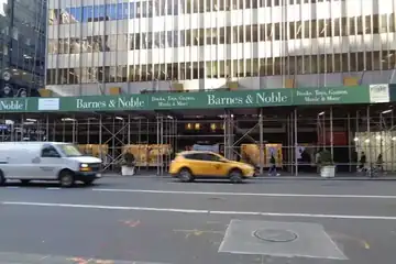 Barnes & Noble Fifth Avenue