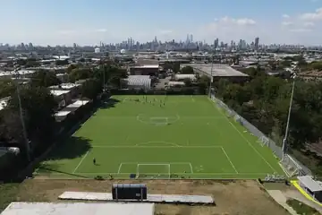Metropolitan Oval Academy